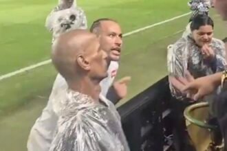 Neymar clashes with fan after ghost goal and Santos meltdown - Watch