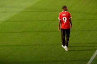 Liverpool - Alexander Isak